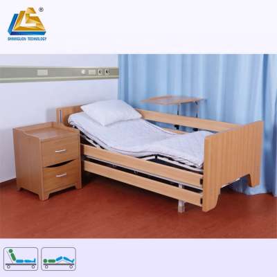 Full length safety siderails nursing bed